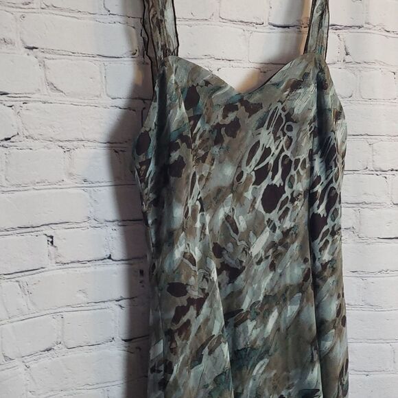 Connected Dress  - Picture 2 of 6